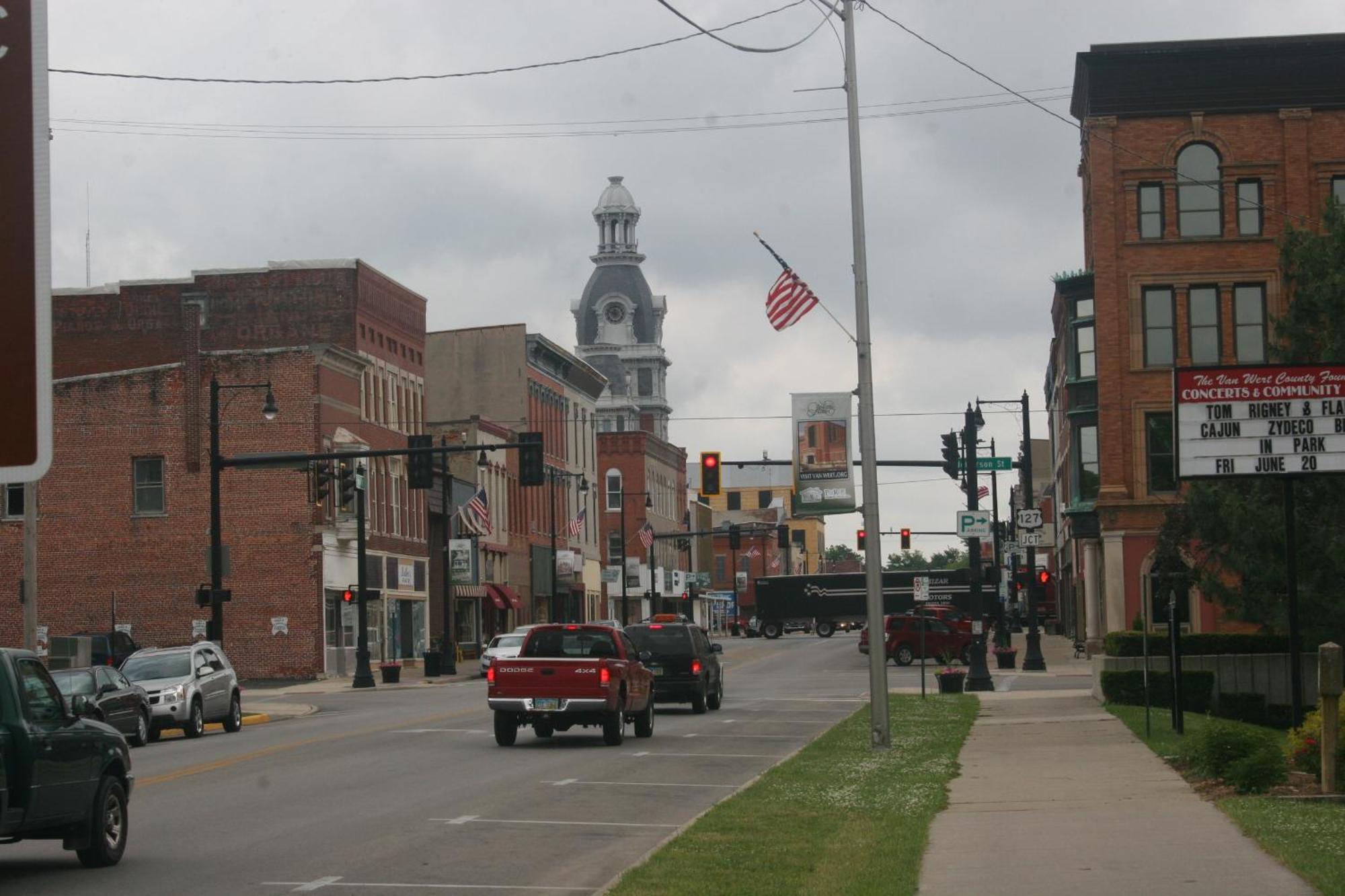 Fountain Inn Van Wert Экстерьер фото