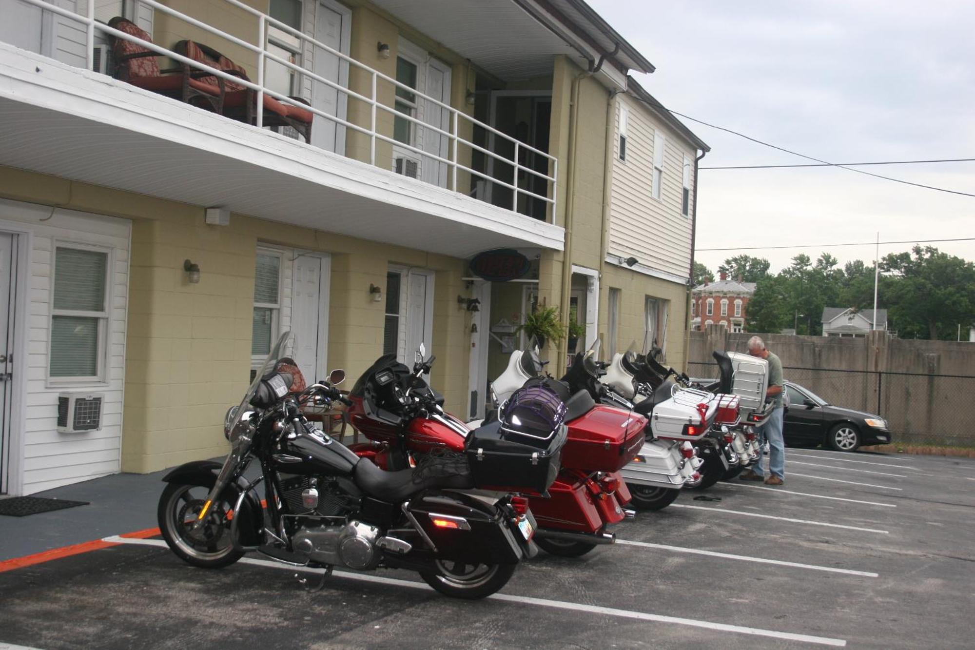 Fountain Inn Van Wert Экстерьер фото