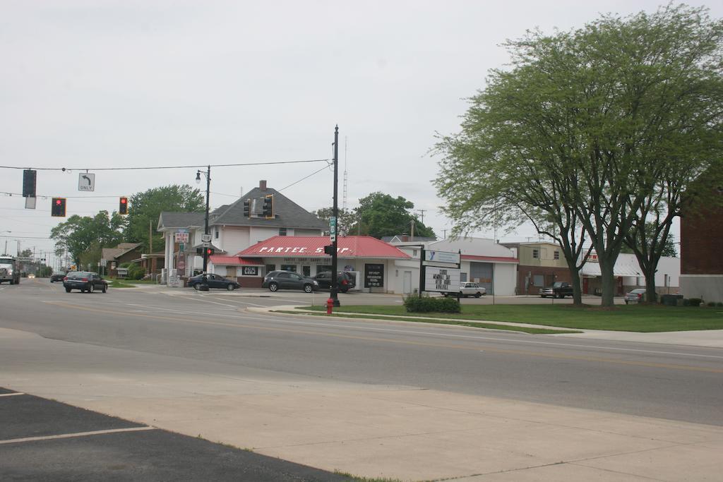 Fountain Inn Van Wert Экстерьер фото