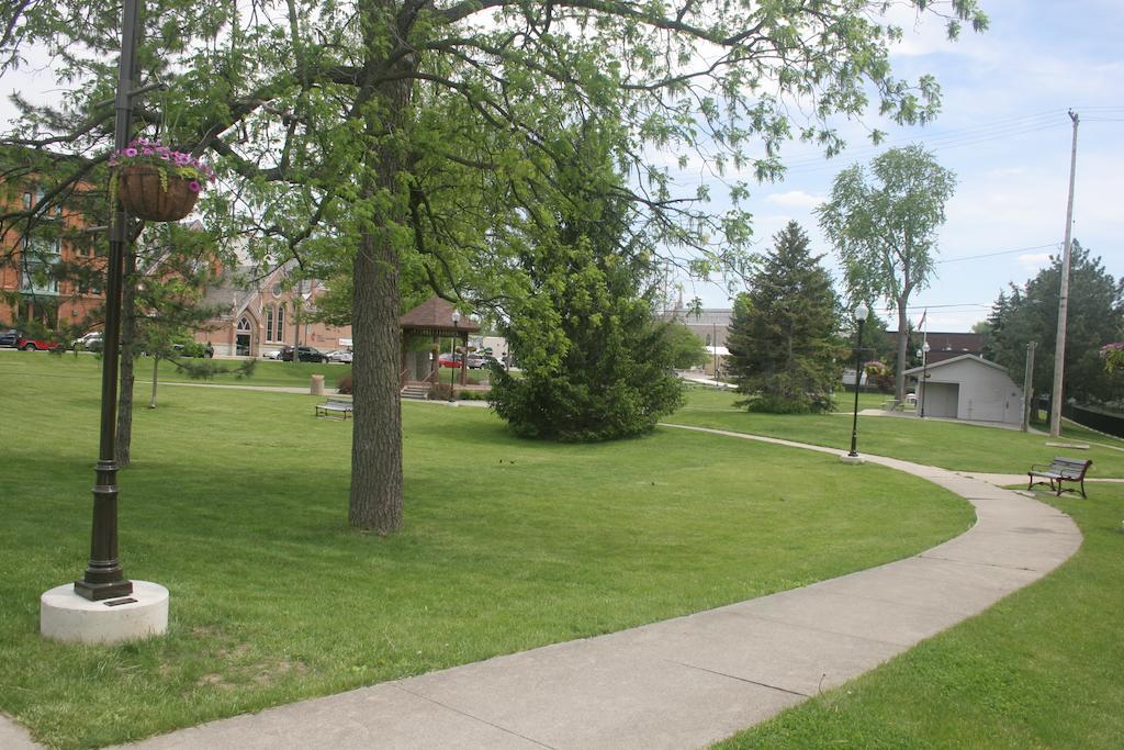Fountain Inn Van Wert Экстерьер фото