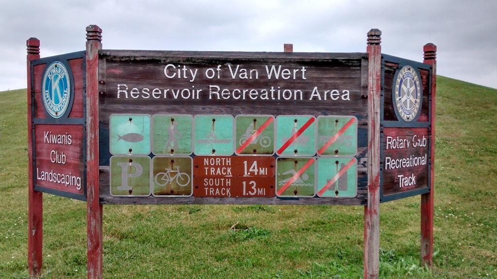 Fountain Inn Van Wert Экстерьер фото