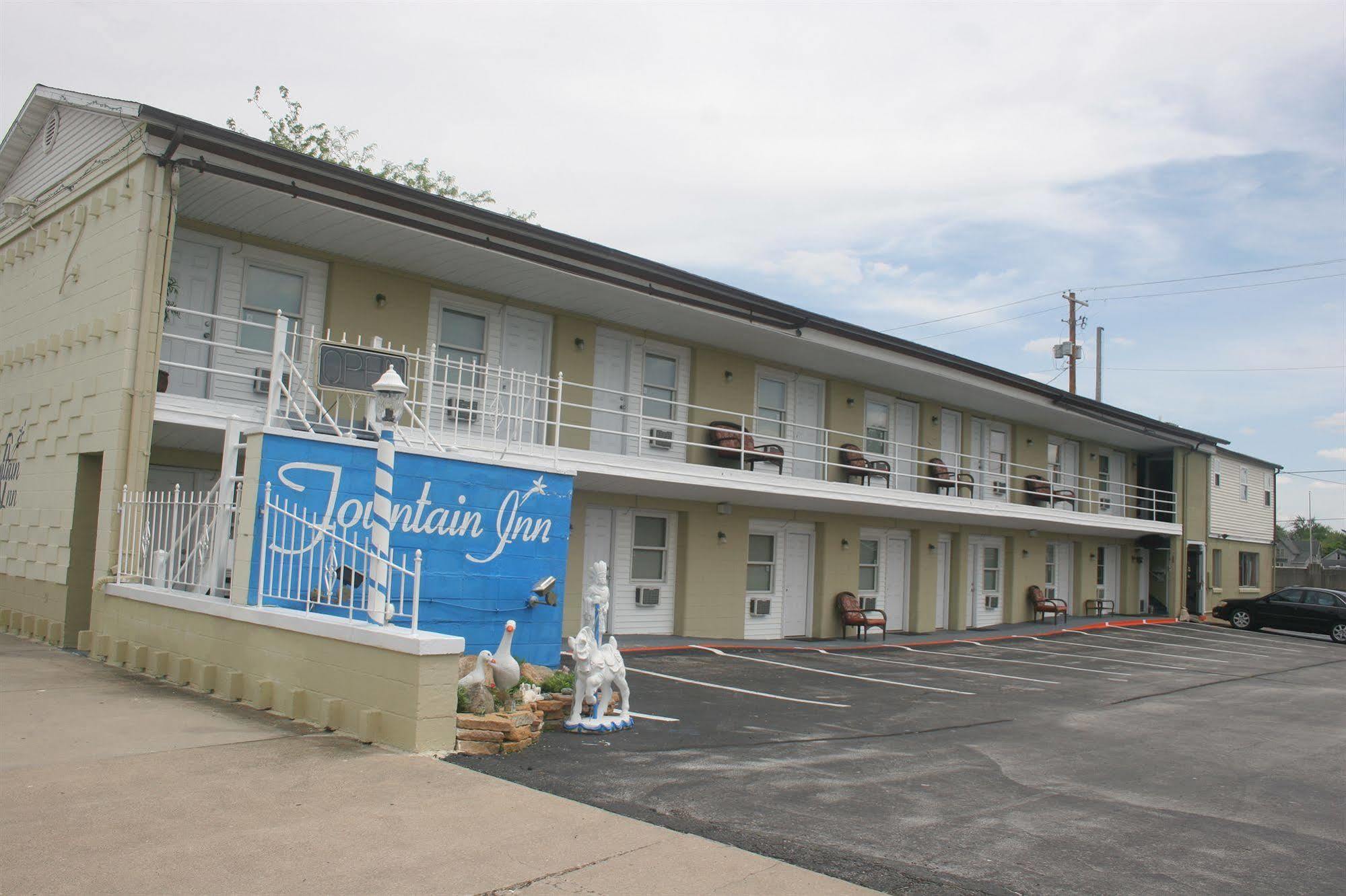 Fountain Inn Van Wert Экстерьер фото